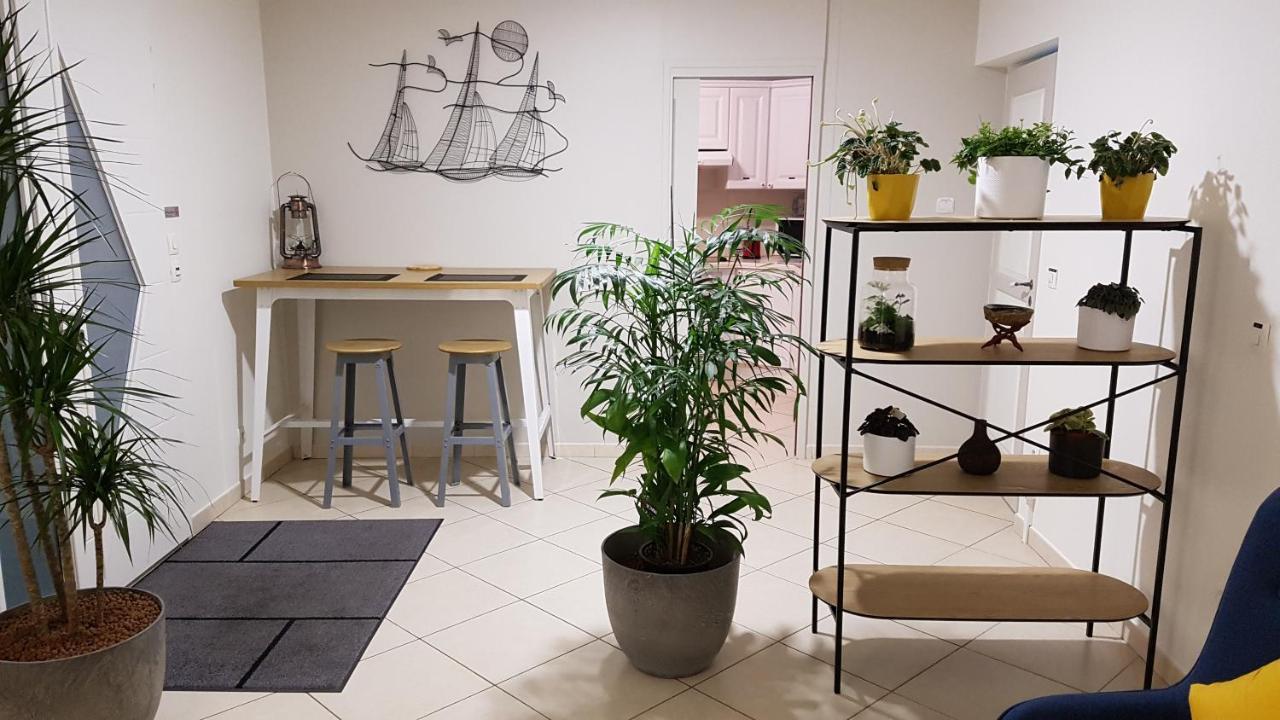 La Marina-Center-Parking-Stationtoparis Ле Мюро Екстериор снимка